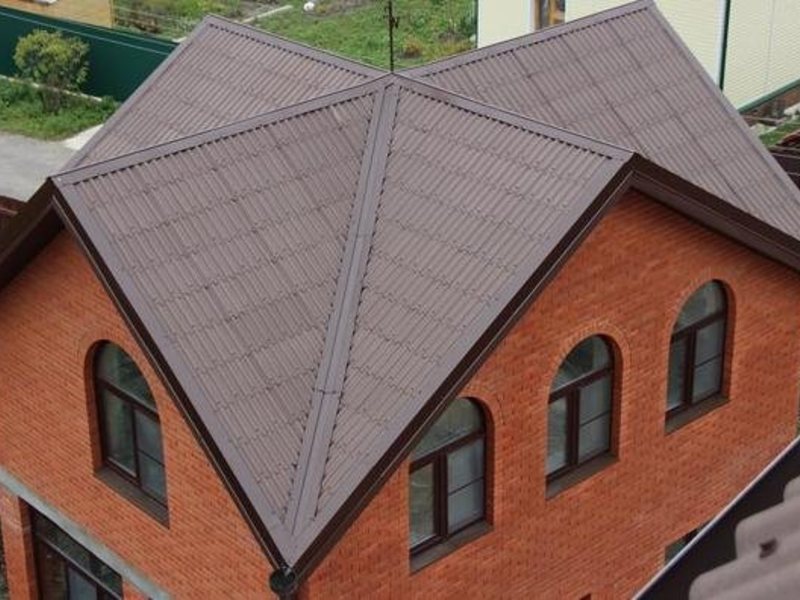 Многощипцовая кровля